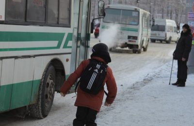 Минтранс региона напоминает перевозчикам о недопустимости высаживать детей из транспорта в морозы