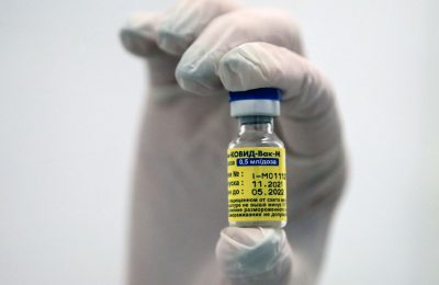 Вакцинация продолжается: прививка против коронавируса включена в национальный календарь