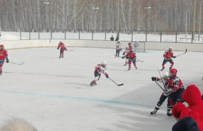 Маслянинские «Рыси» на льду не просто играют, они побеждают!