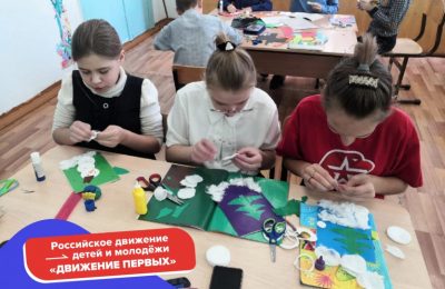 Новогодние открытки от новосибирских школьников получат военнослужащие