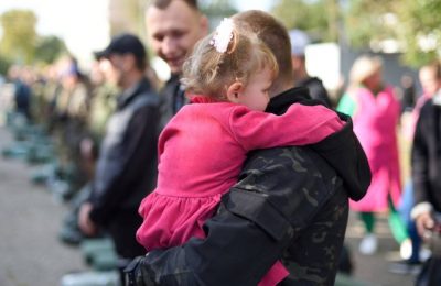 В 2023 году власти Новосибирска направят на поддержку семей военнослужащих 50 миллионов рублей