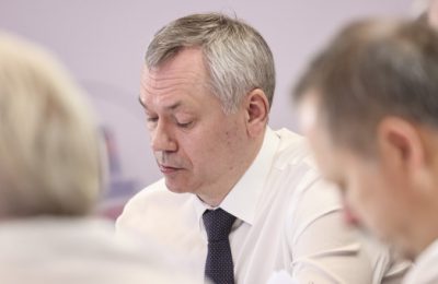 Губернатор Андрей Травников в Москве провёл круглый стол «Наука для промышленности»