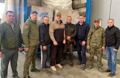 Новосибирские «отцы» отправили на Донбасс два автомобиля и амуницию