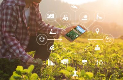 У новосибирских аграриев появилась возможность передачи данных о ходе посевной через мобильное приложение