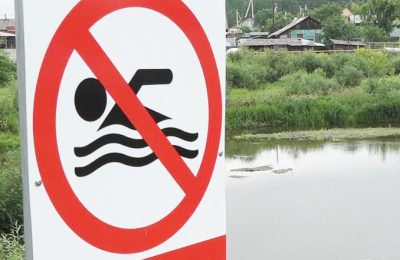 Жителей р. п. Маслянино предупреждают, купание под запретом!