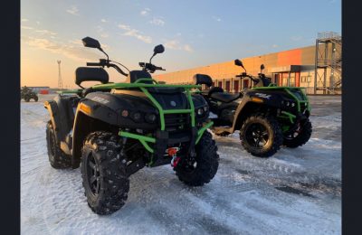 Квадроциклы с прицепами и технические средства передала на передовую Новосибирская область