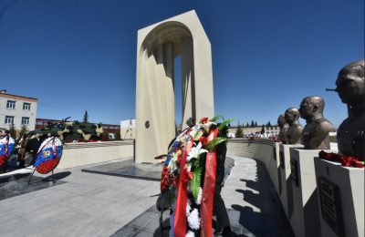 Губернатор Андрей Травников открыл мемориал памяти павших в ходе проведения СВО «За нашу Победу!»