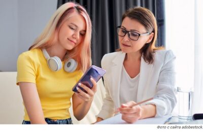 Как сохранить репродуктивное здоровье подростков, рассказал врач из Новосибирска